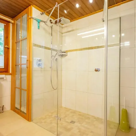 Ferienhaus Mit Parkplatz Fuer 8 Personen * 라이트임윙클